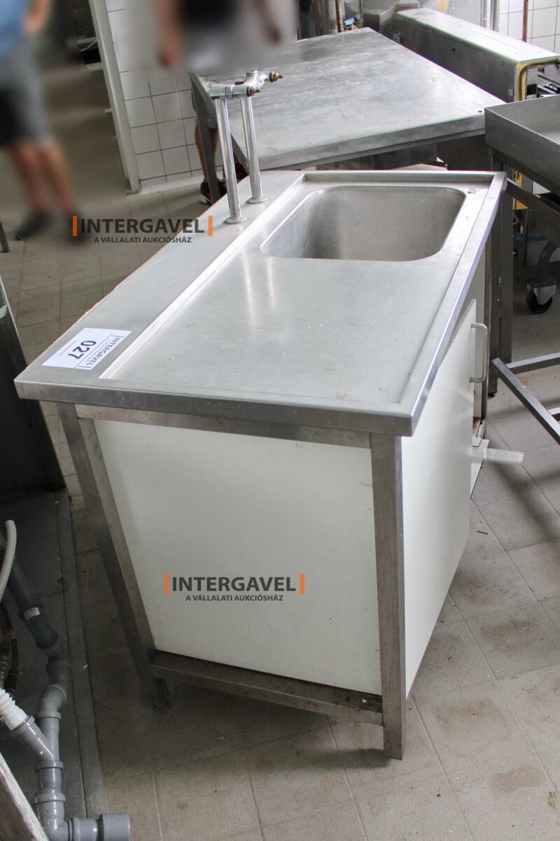 Nagykonyhai mosogató