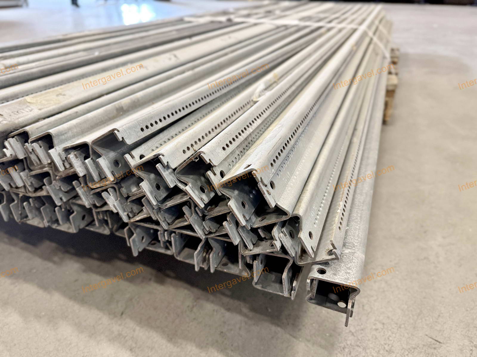 Horganyzott profilok 9