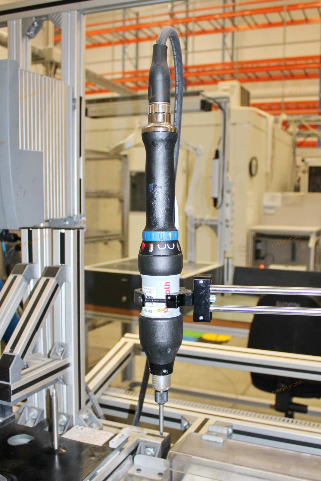 Szerelő munkahely 27