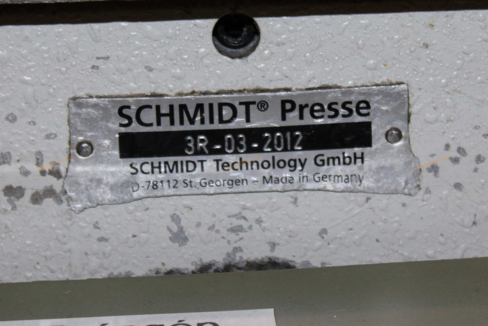 Szerelő munkahely 38