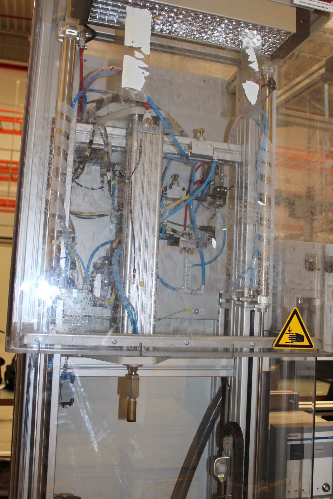 Szerelő munkahely 55