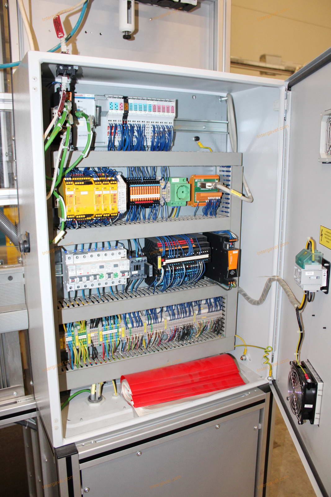 Szerelő munkahely 59