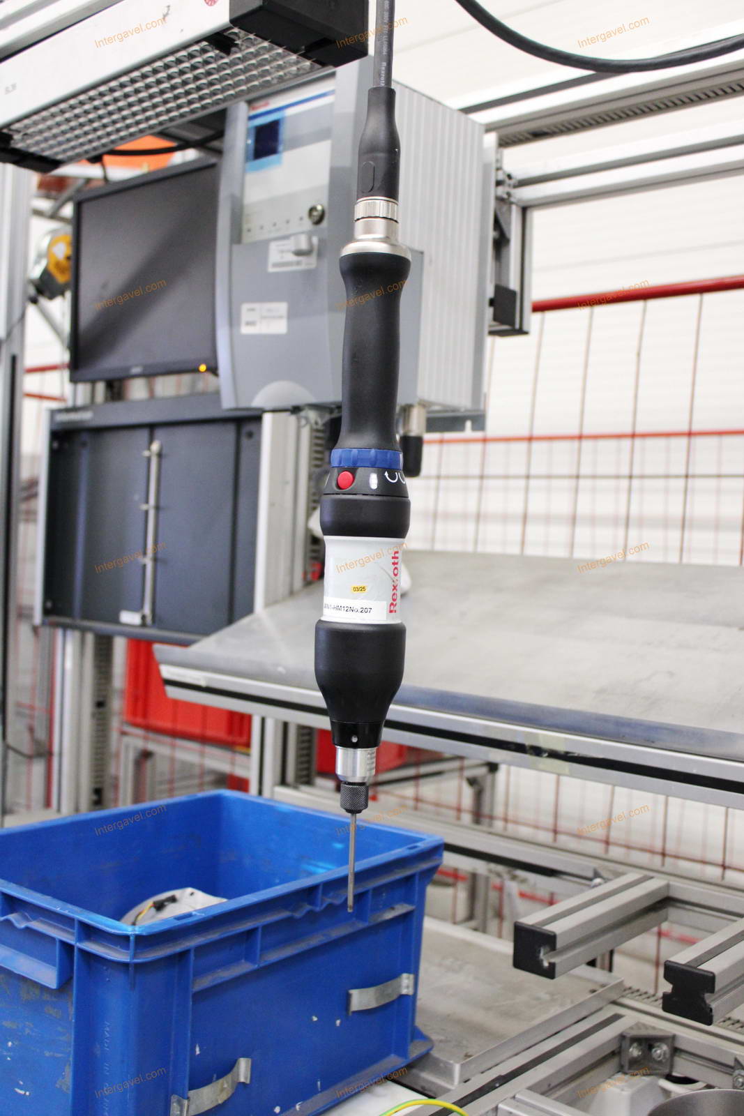 Szerelő munkahely 9