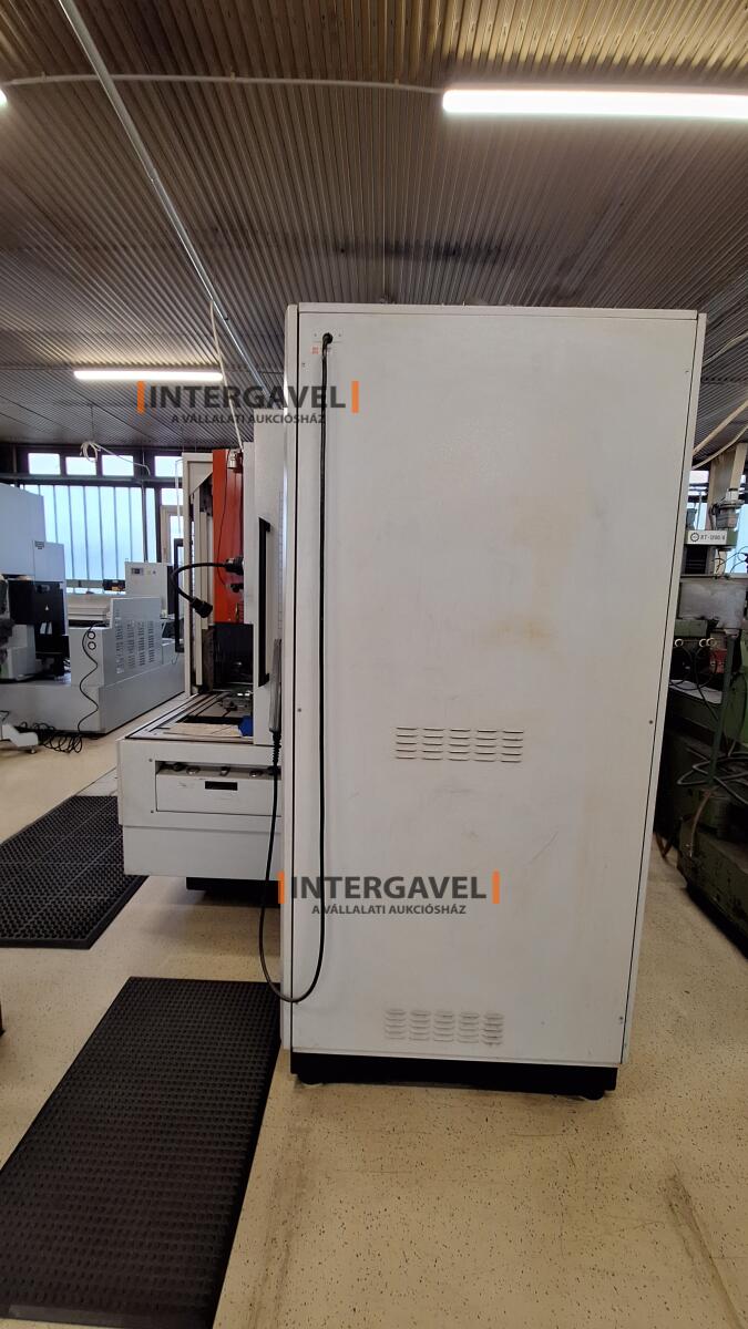 Szikraforgácsoló 12