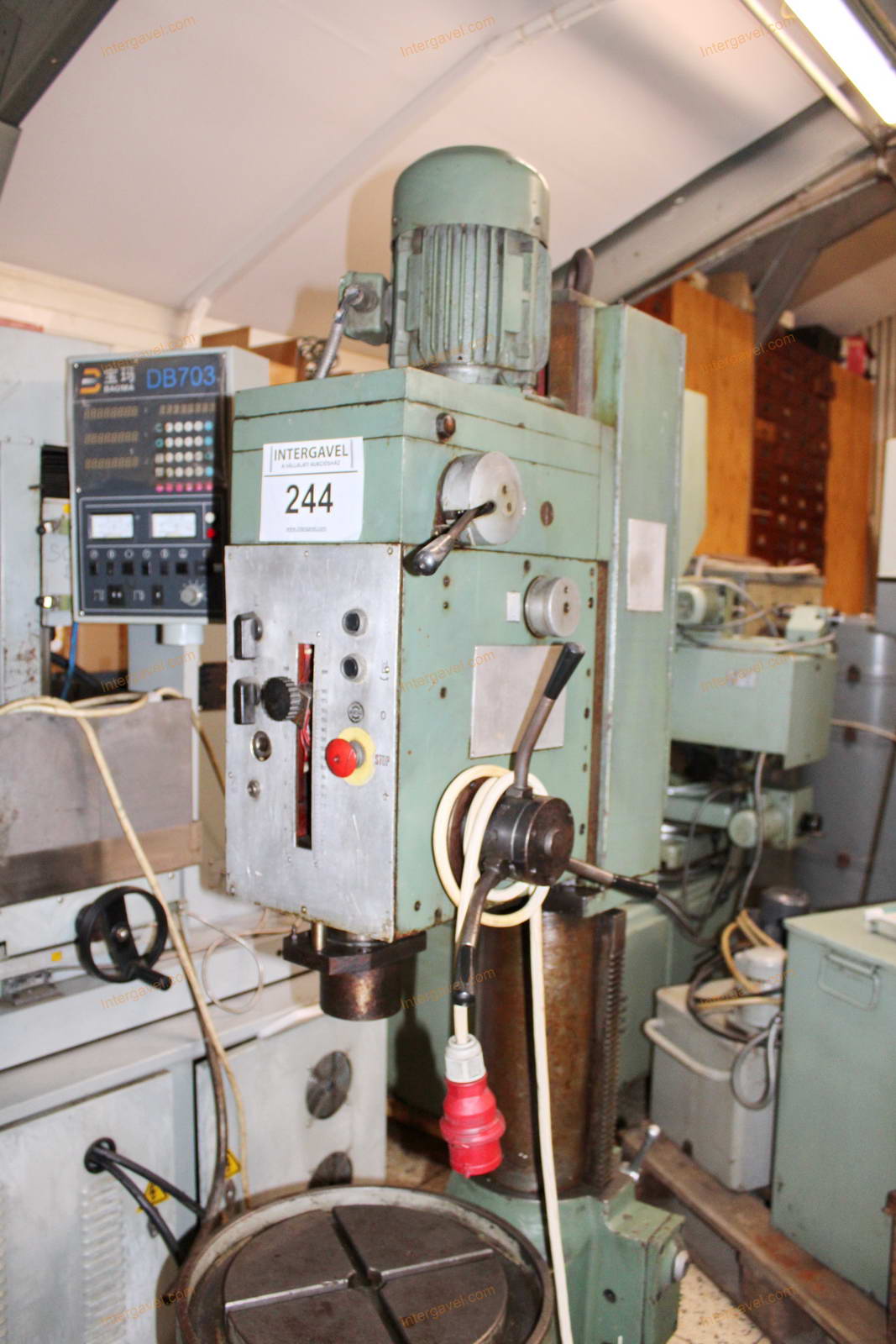 Column drill machine 4