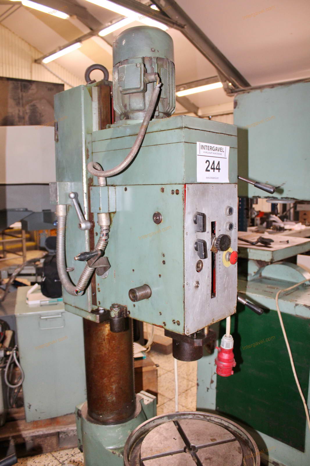 Column drill machine 5