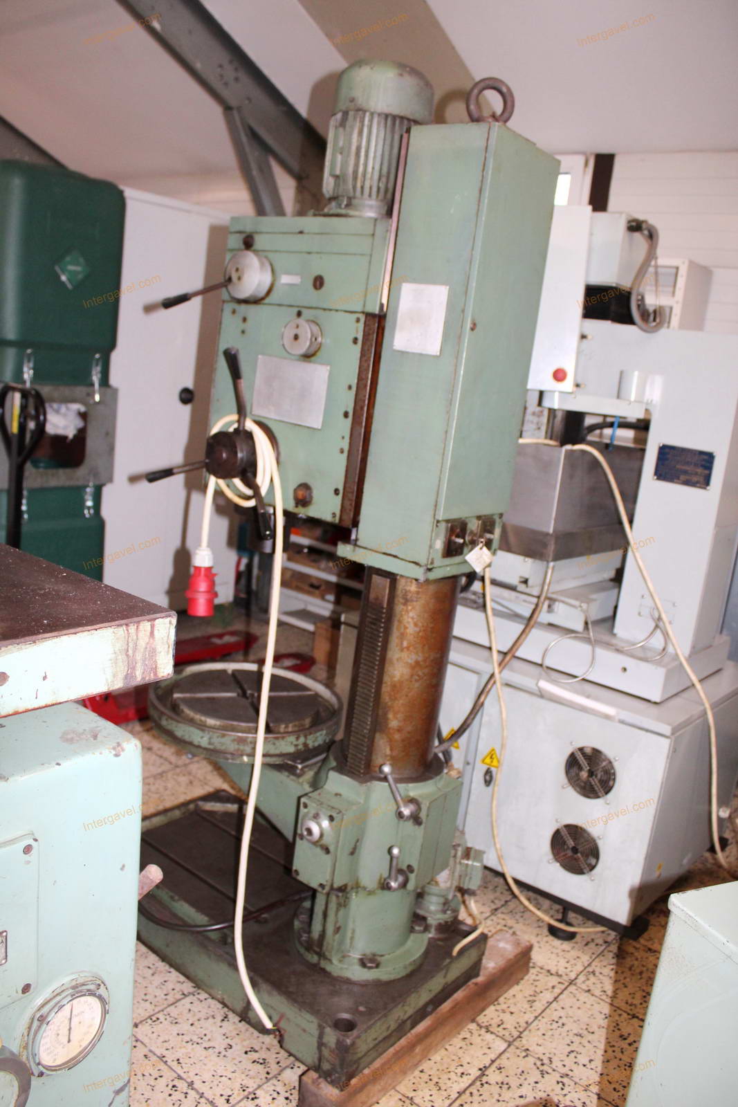 Column drill machine 9