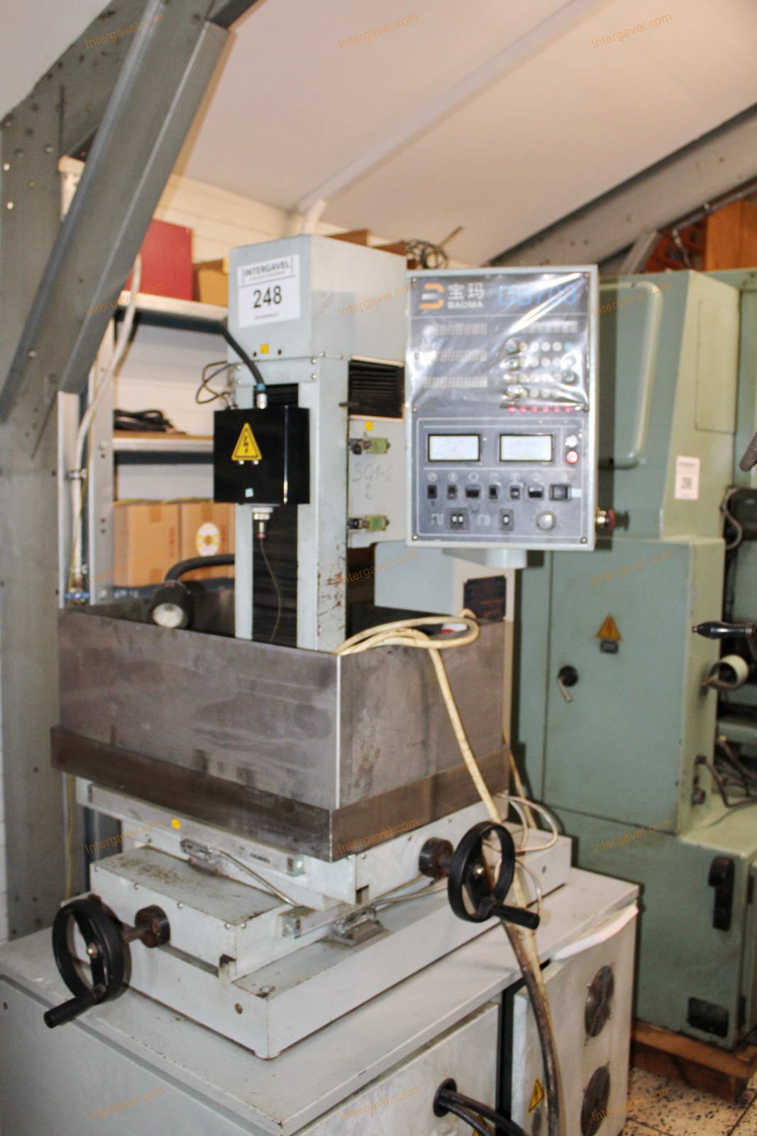 Starting spark erosion machine 3