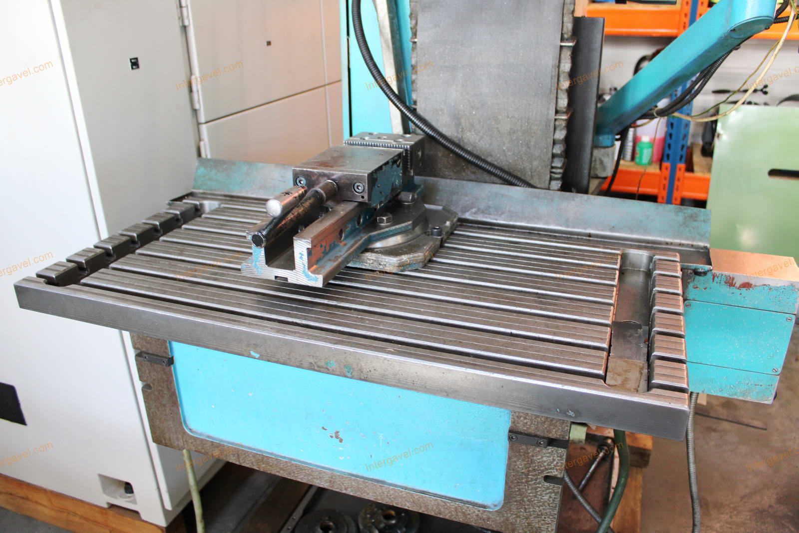 Milling machine 6