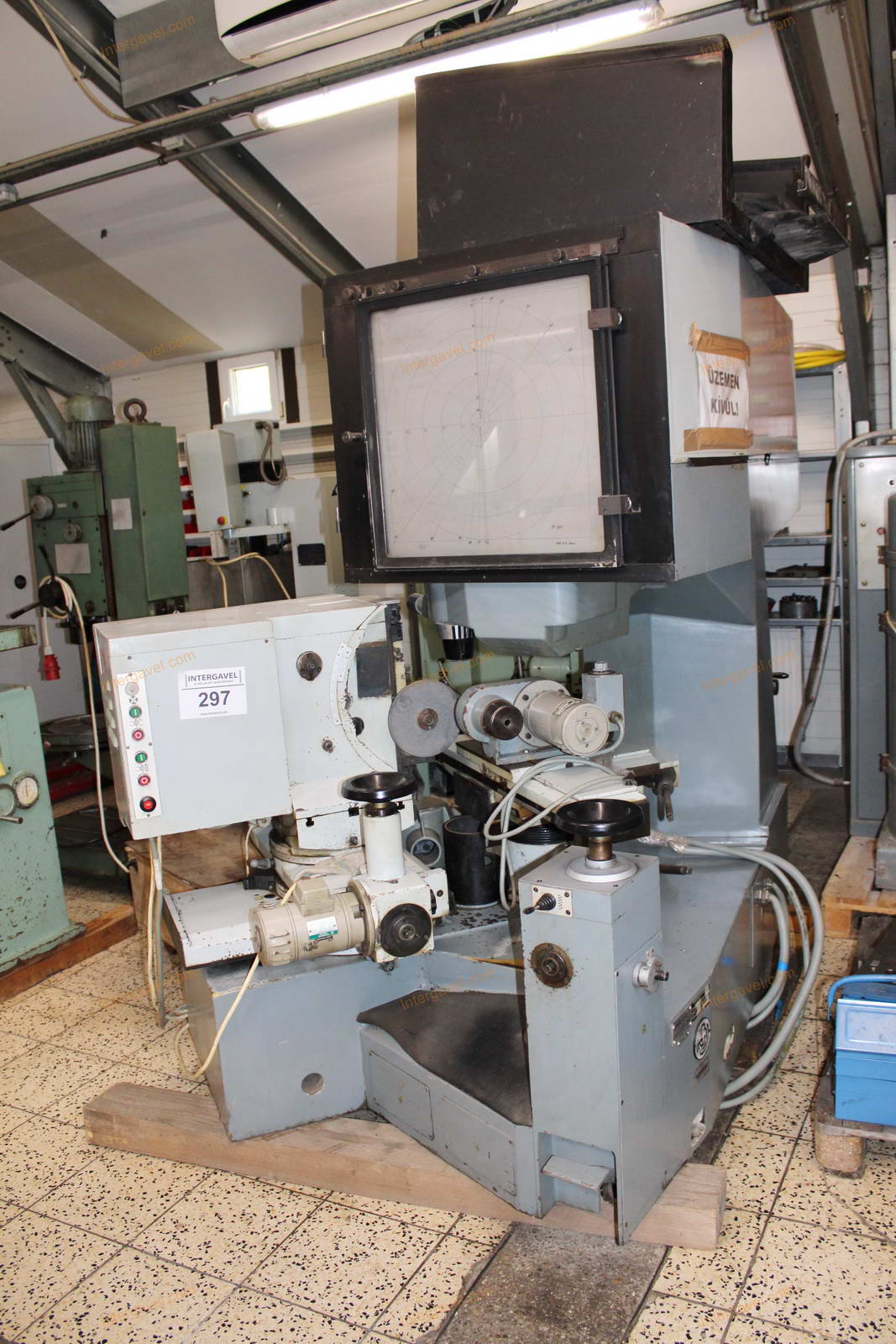 Optikai köszörű 3