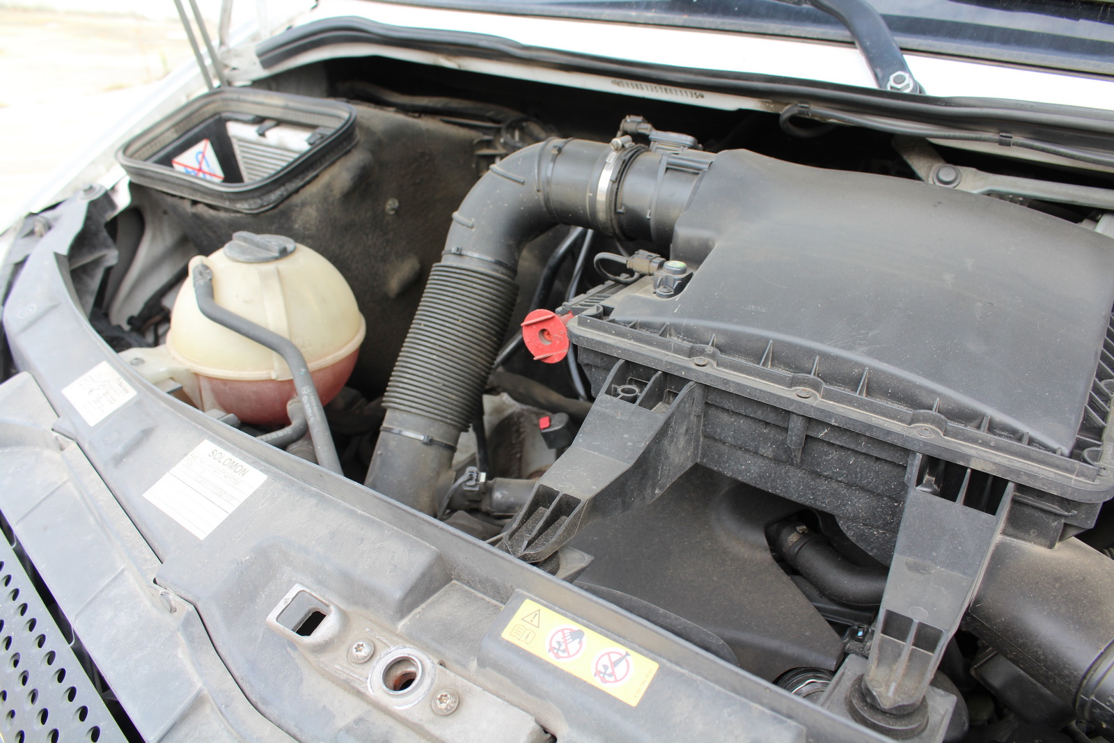 Hűtős kisteherautó 17