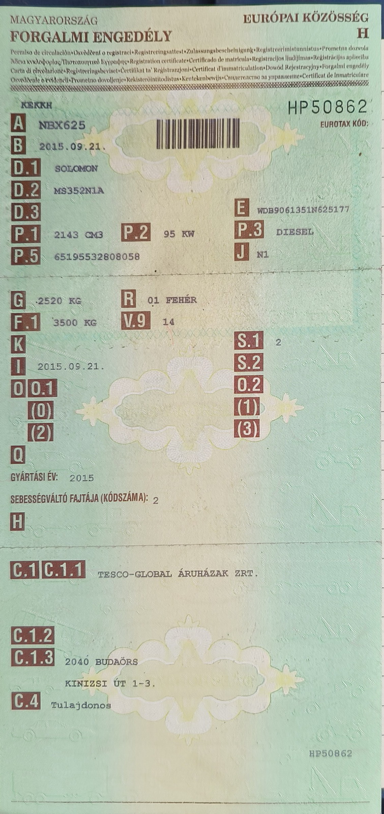 Hűtős kisteherautó 18