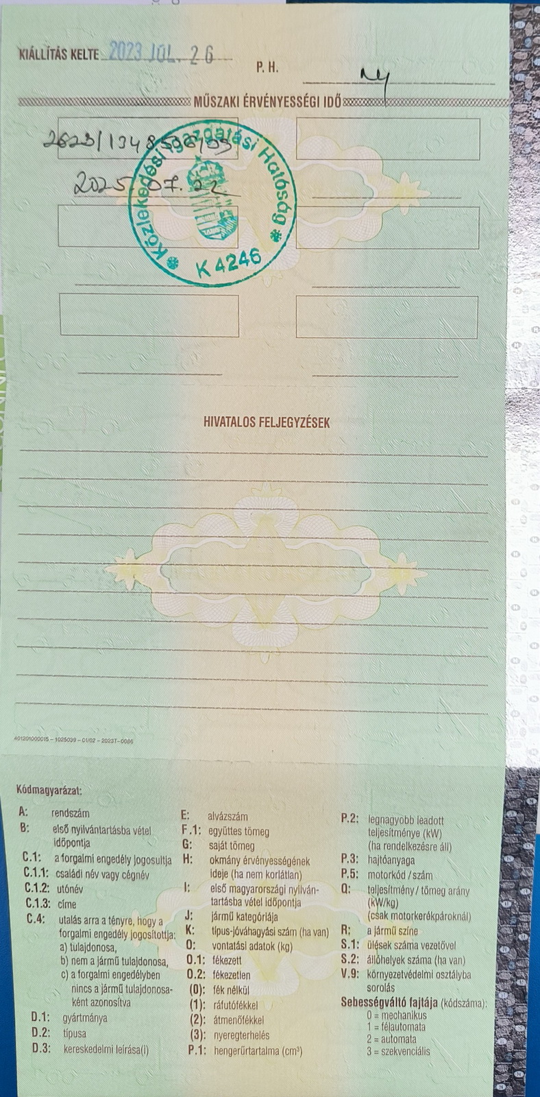 Hűtős kisteherautó 16