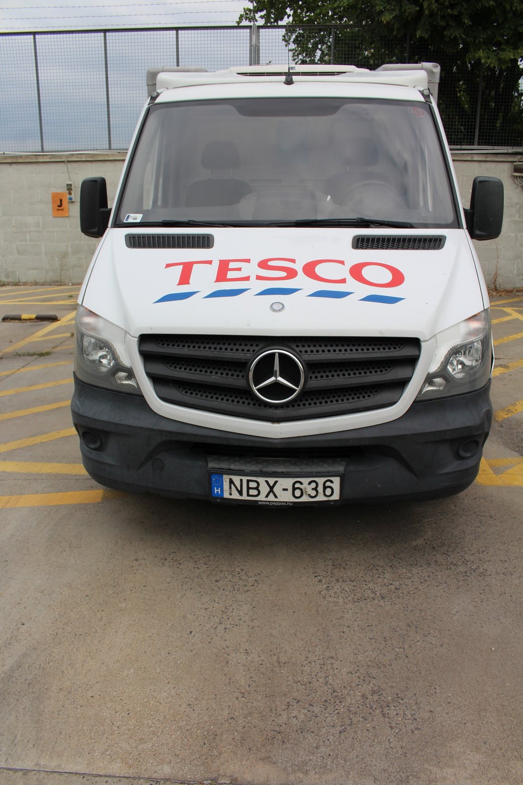 Hűtős kisteherautó 4