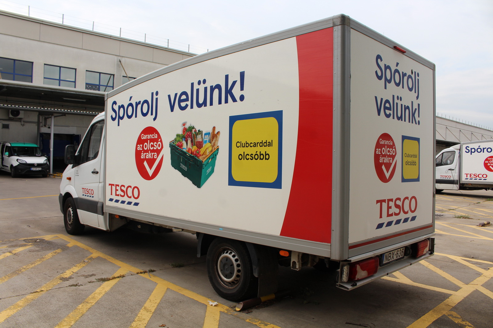 Hűtős kisteherautó 5