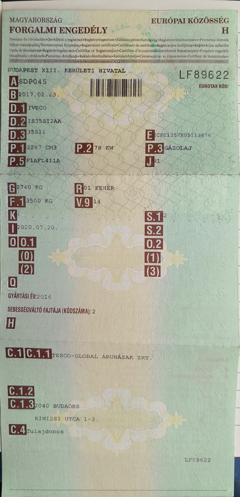 Hűtős kisteherautó 22