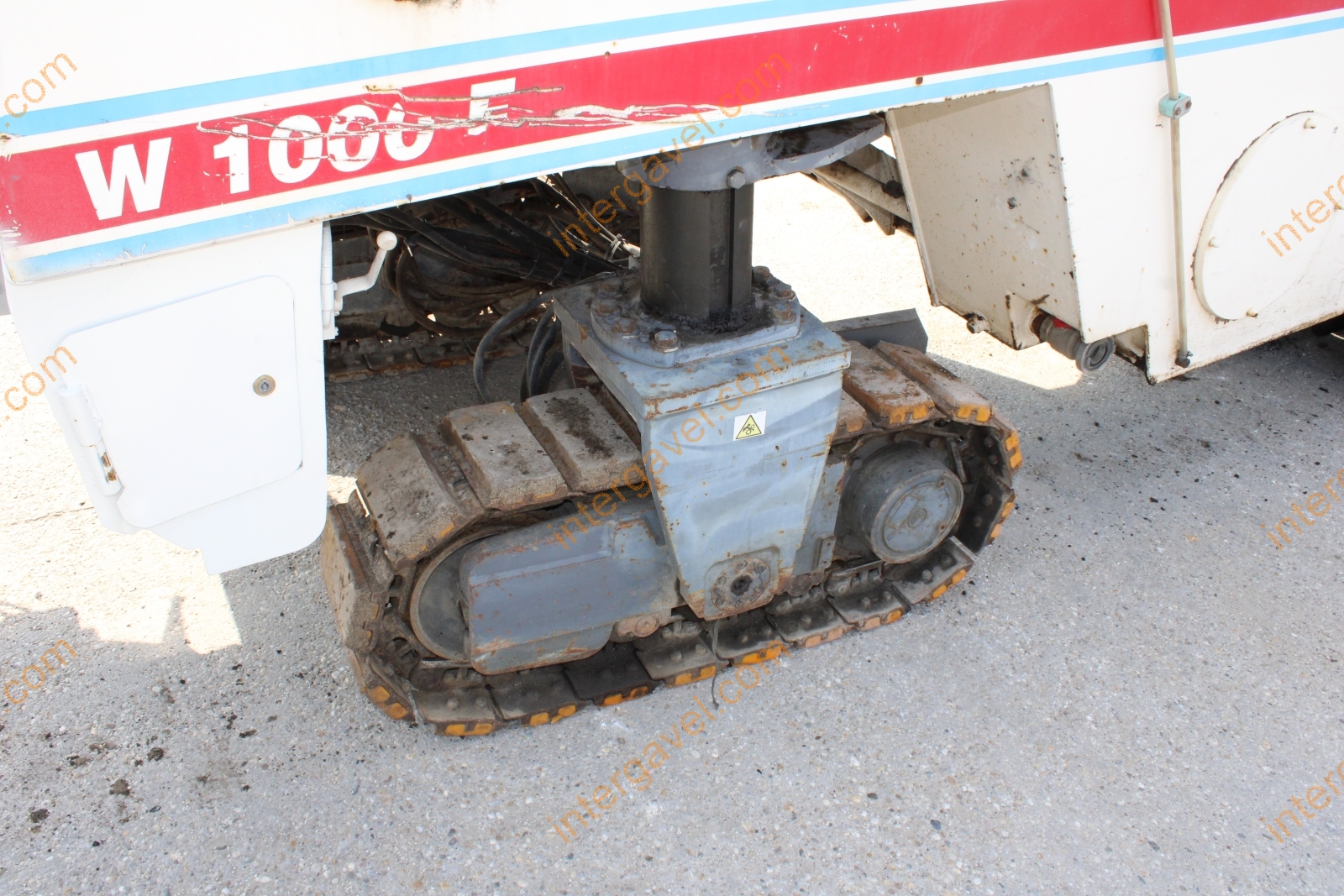 Aszfaltmaró - Wirtgen  10