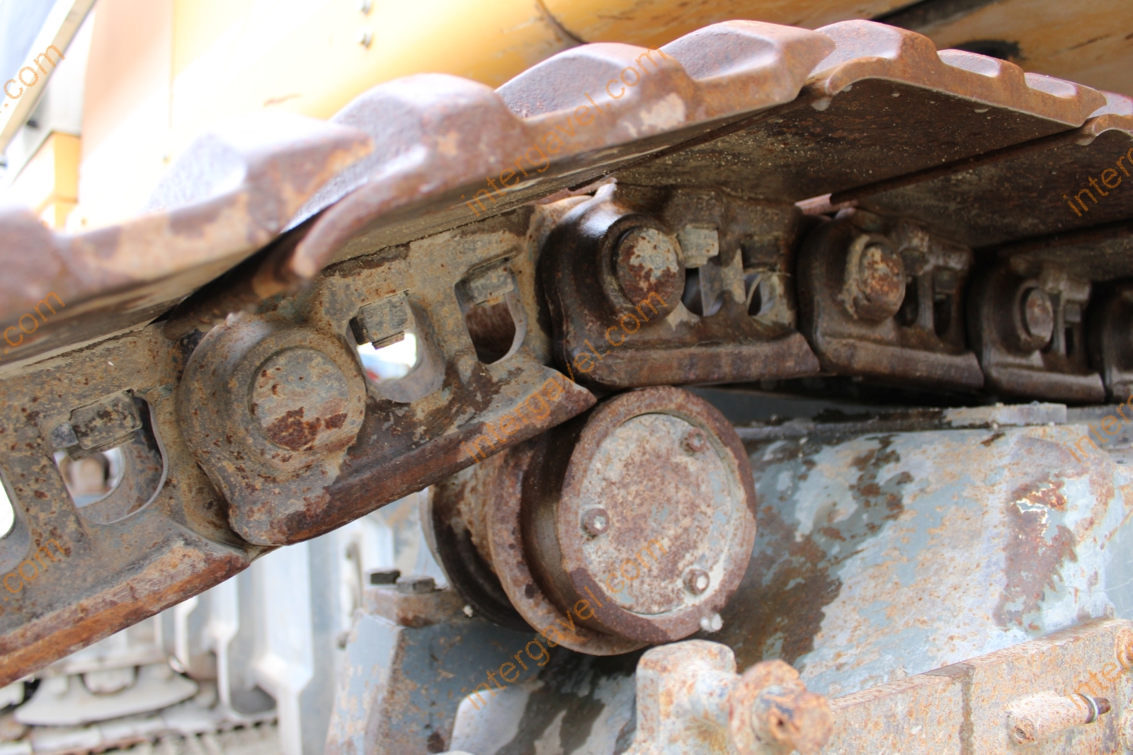 Hosszúgémű lánctalpas kotró – Liebherr 6