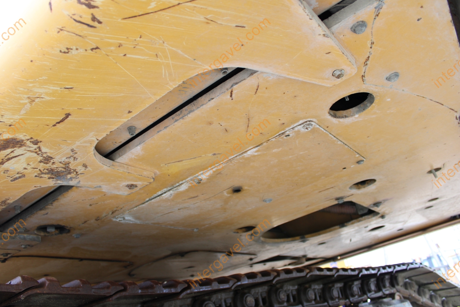 Hosszúgémű lánctalpas kotró – Liebherr 7