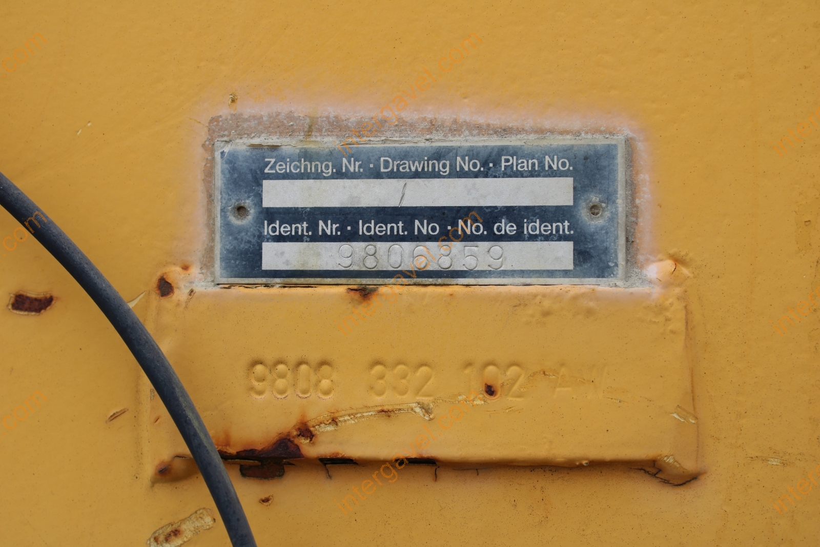 Hosszúgémű lánctalpas kotró – Liebherr 32