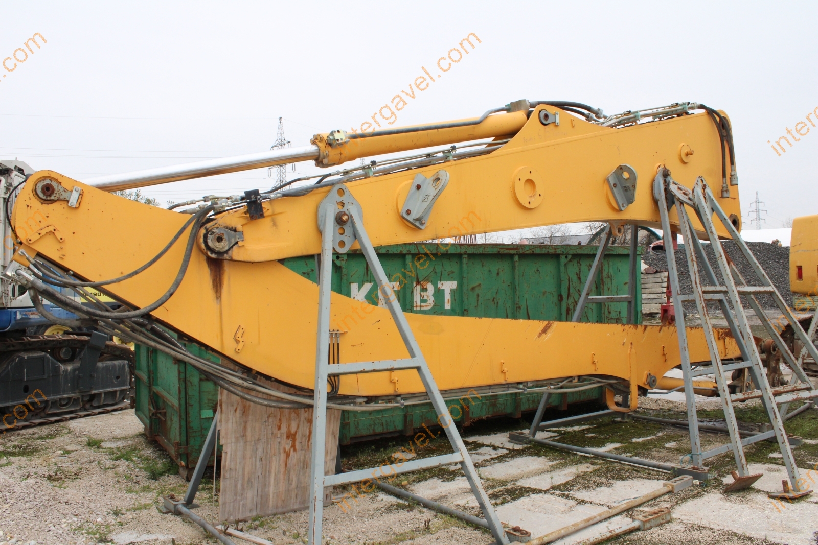 Hosszúgémű lánctalpas kotró – Liebherr 50