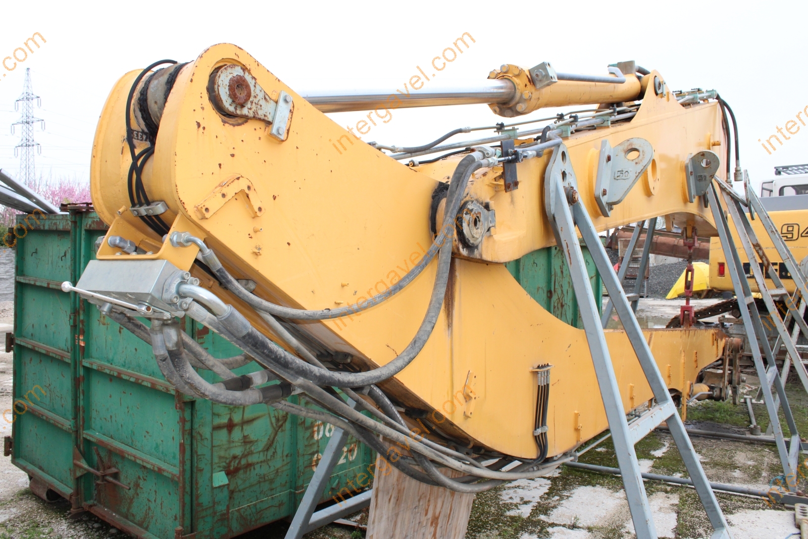 Hosszúgémű lánctalpas kotró – Liebherr 52