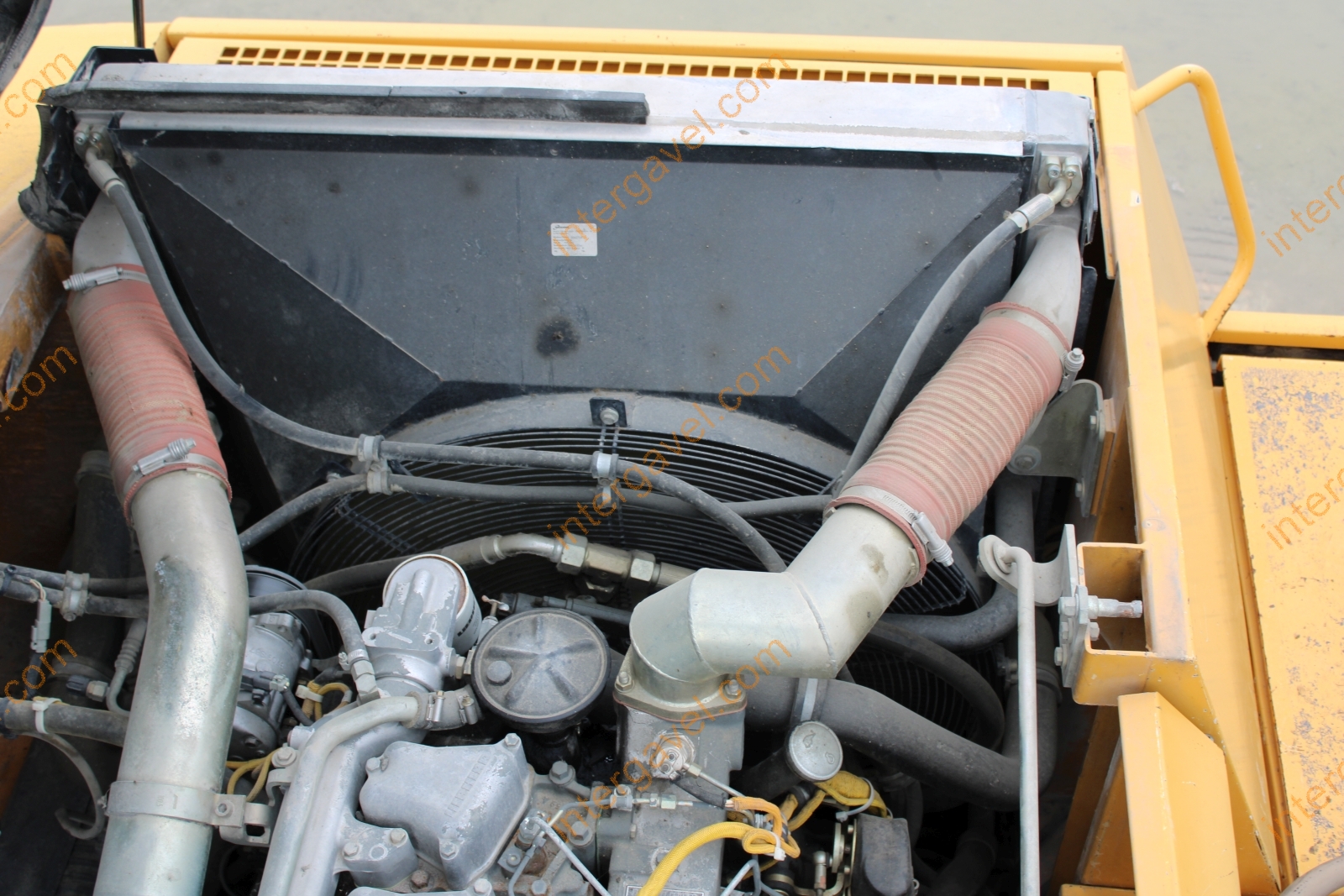 Hosszúgémű lánctalpas kotró – Liebherr 74