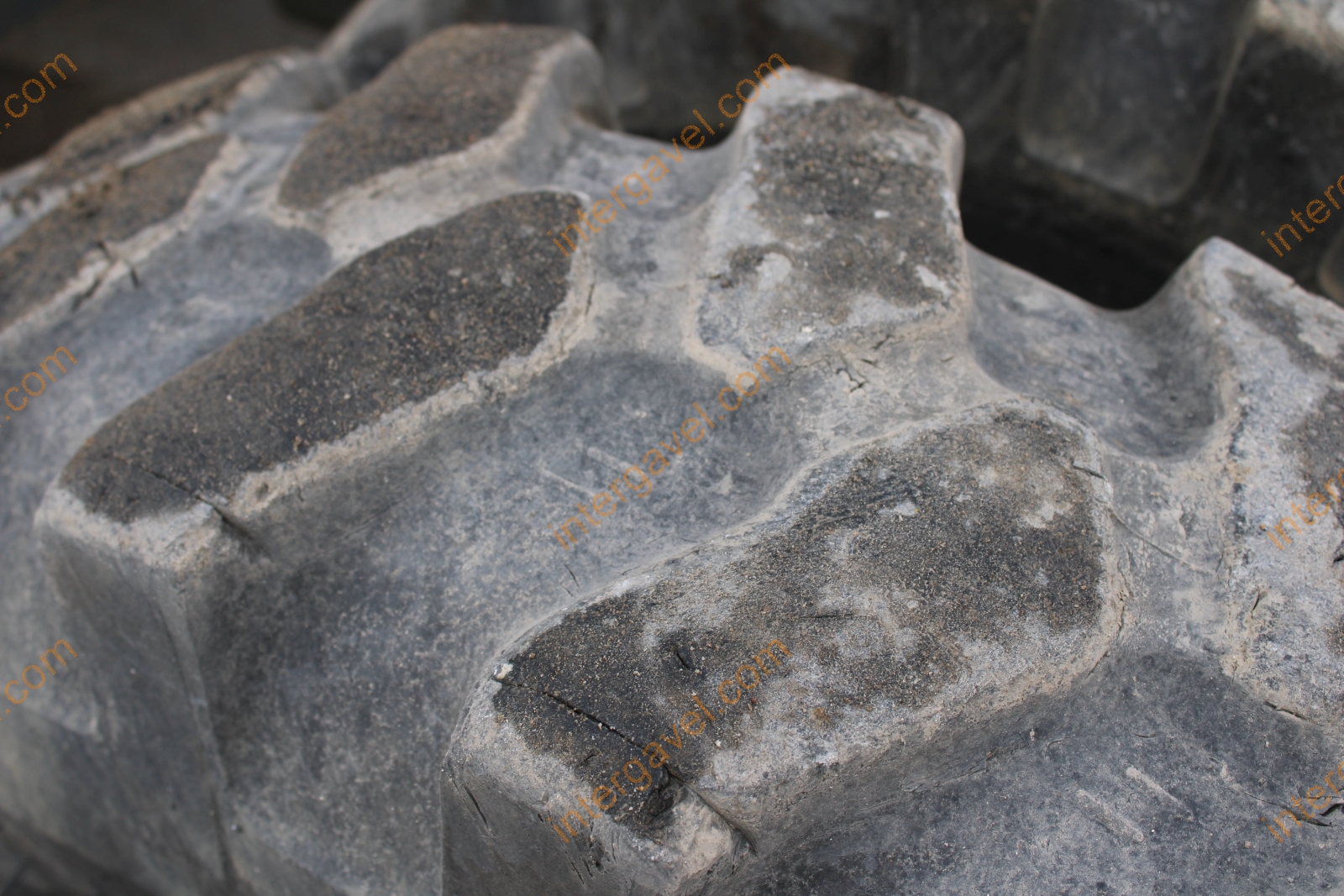 Gumikerekes kotró - LIEBHERR 7