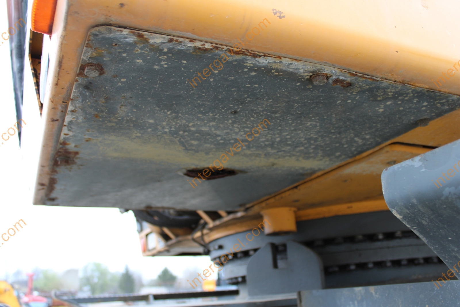 Gumikerekes kotró - LIEBHERR 19