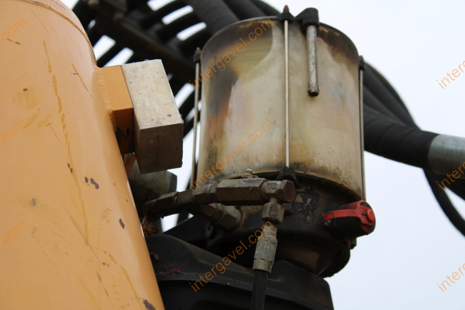 Gumikerekes kotró - LIEBHERR 34