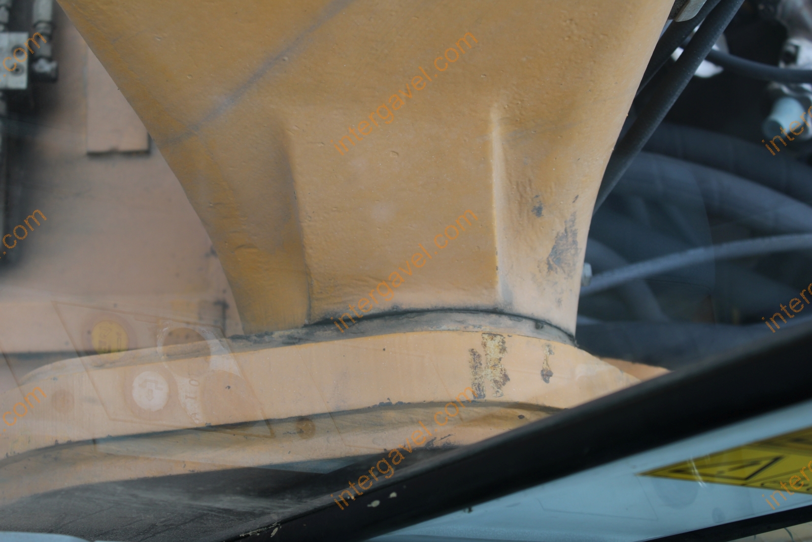 Gumikerekes kotró - LIEBHERR 67