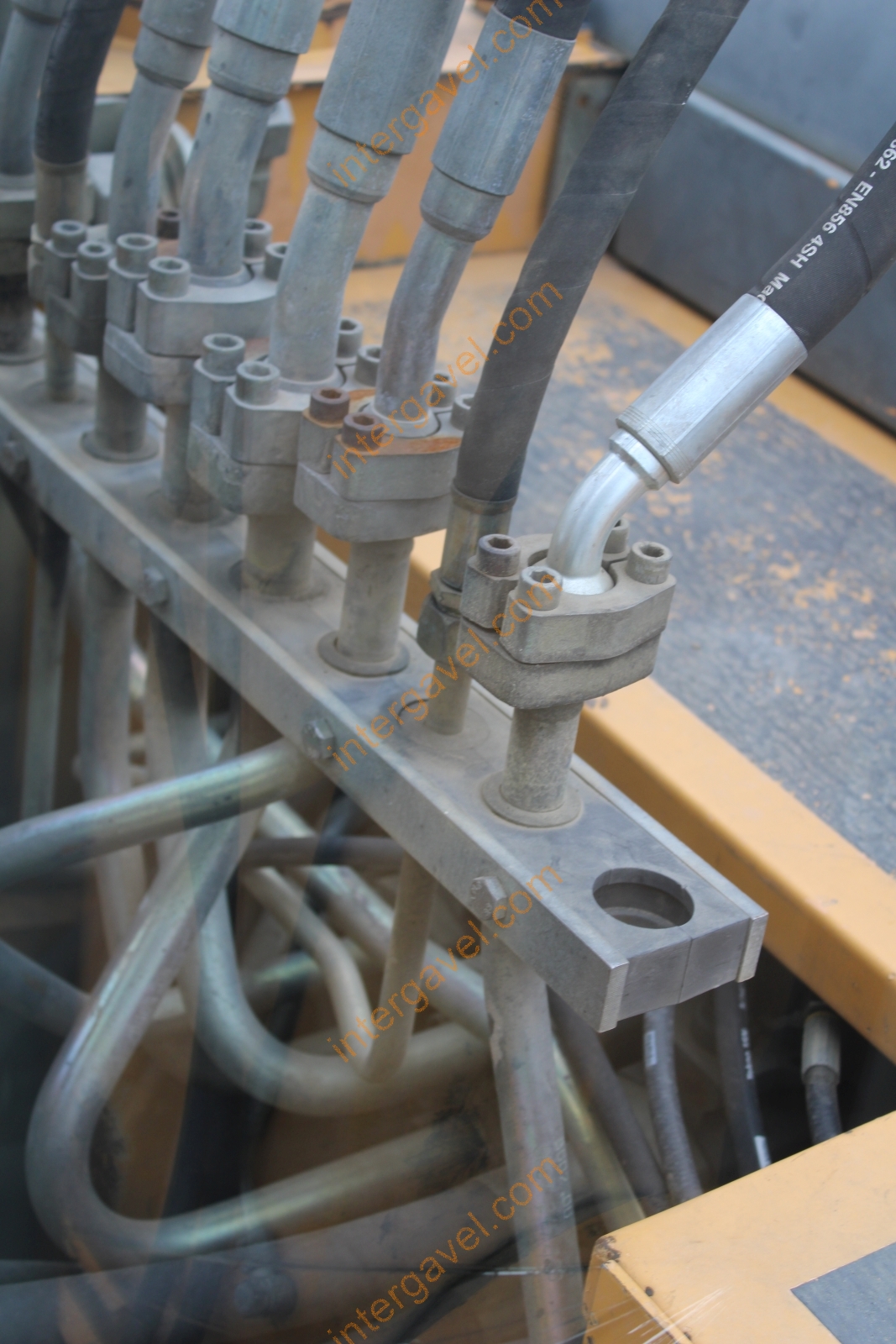 Gumikerekes kotró - LIEBHERR 70