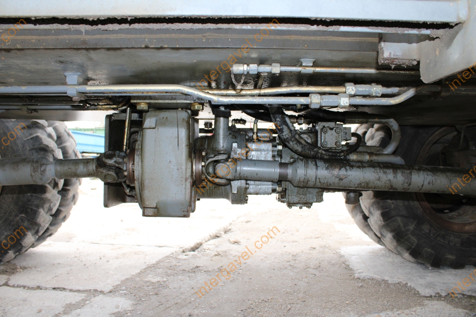 Gumikerekes kotró - LIEBHERR 71