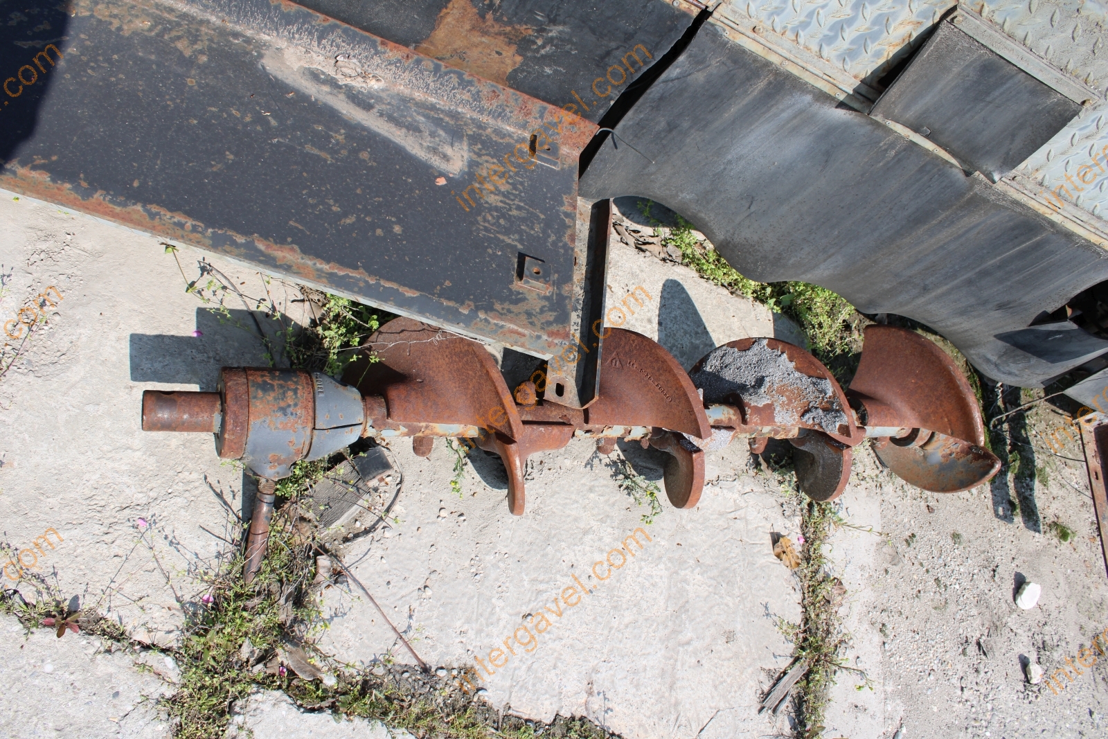 Aszfalt finiser pad és szélesítő 9