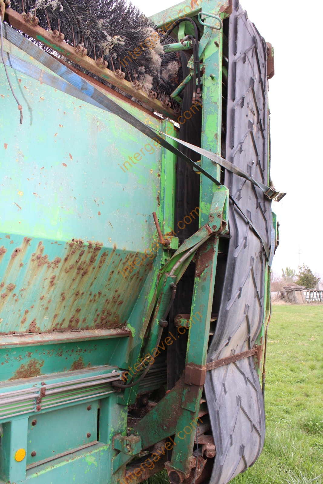 Alkatrész - Mustang Komptech dobrosta 32