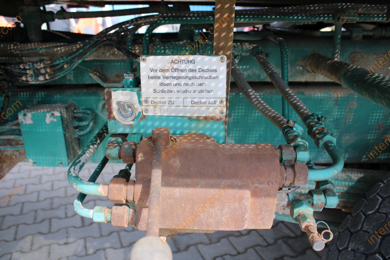 Tartályos locsolóautó – Steyr 24