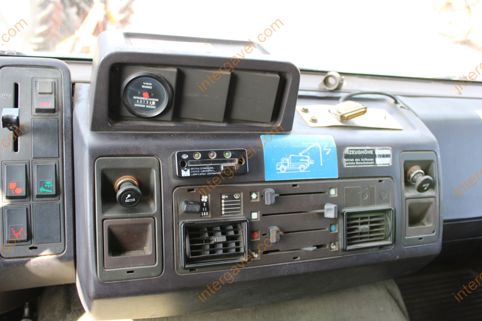 Tartályos locsolóautó – Steyr 51