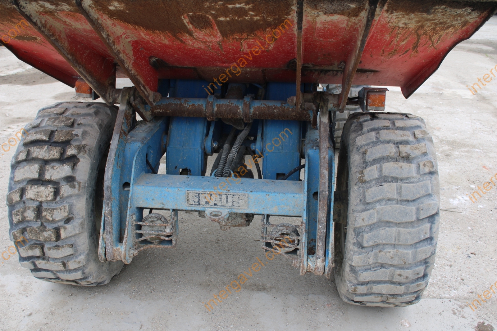 Paus dömper, évjárat: 2001 7