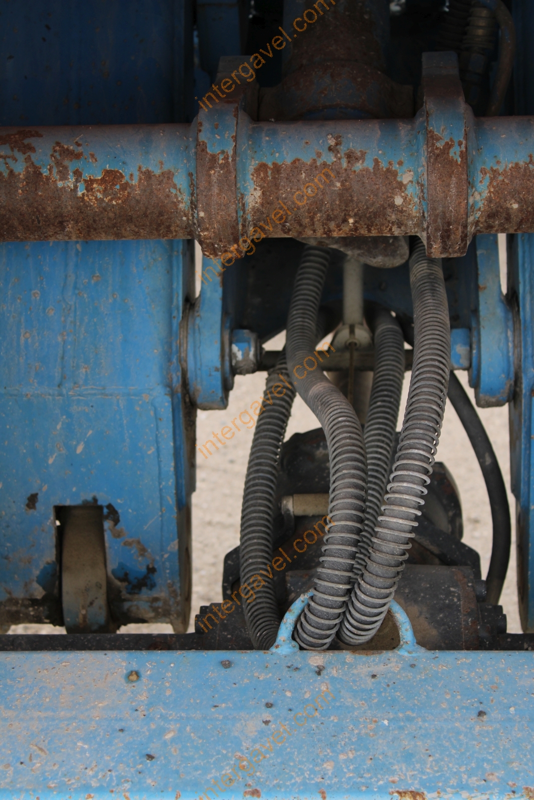 Paus dömper, évjárat: 2001 8