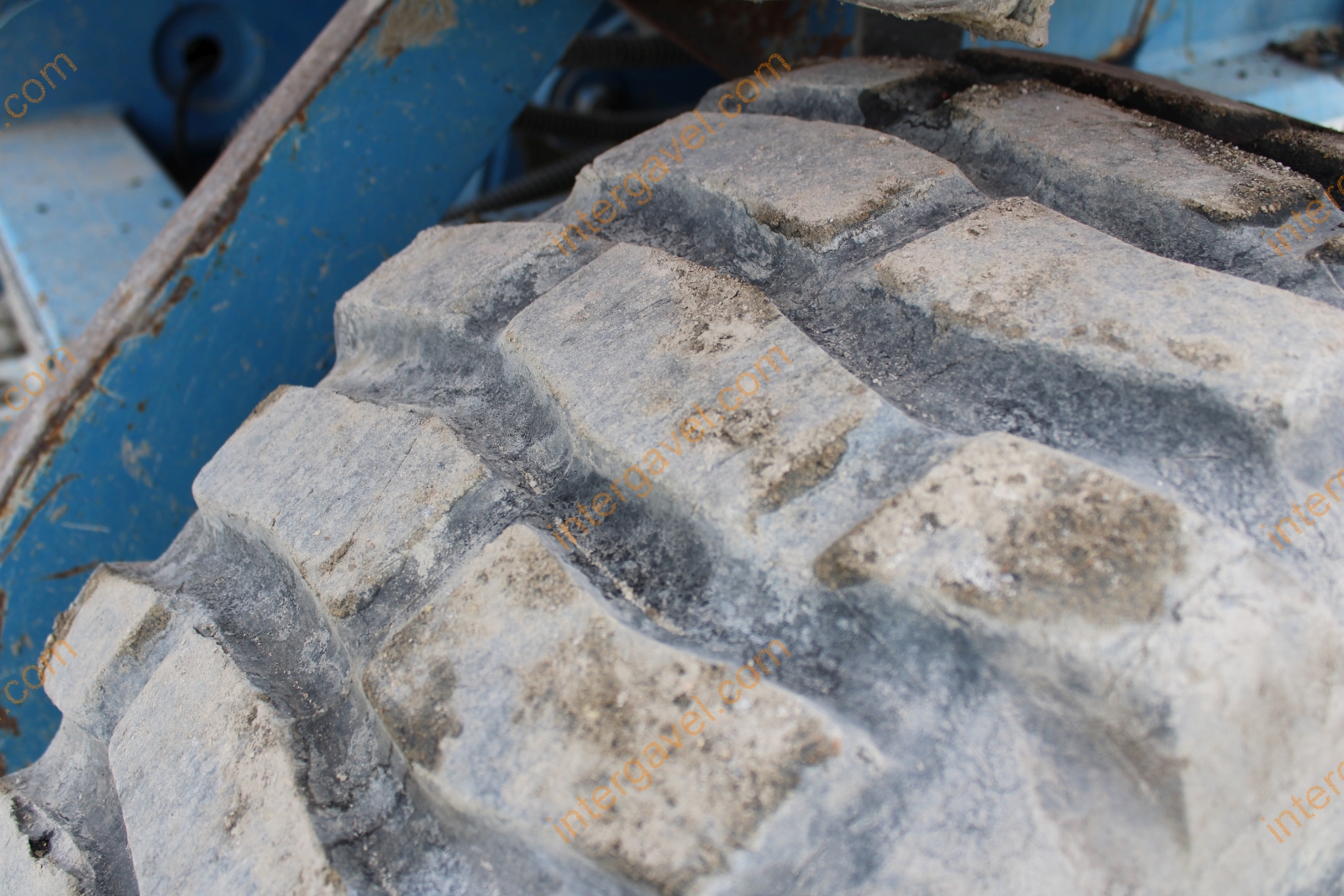 Paus dömper, évjárat: 2001 10