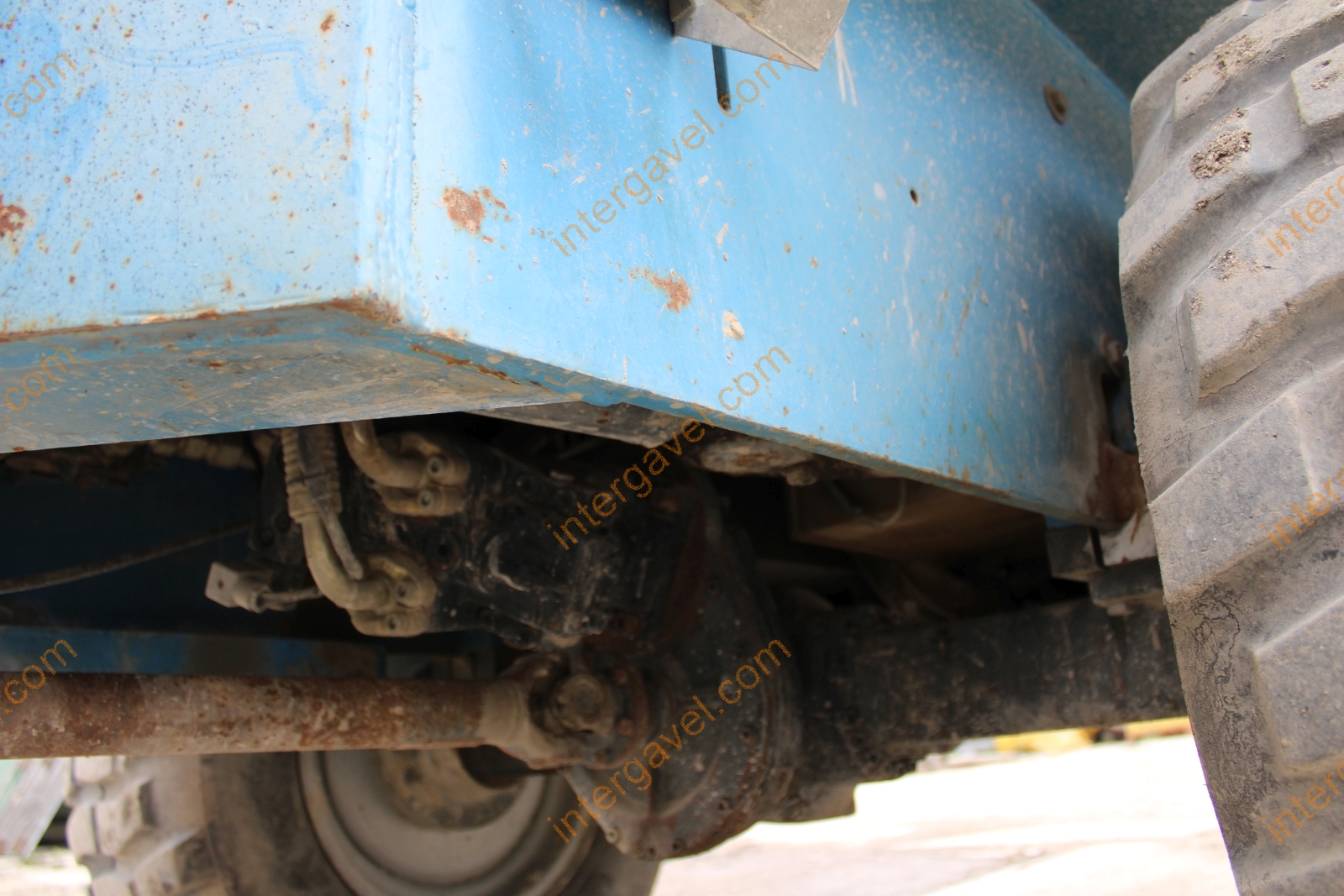 Paus dömper, évjárat: 2001 14