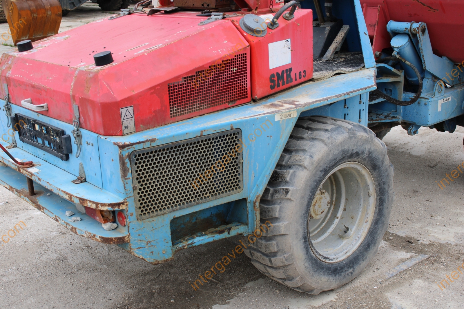 Paus dömper, évjárat: 2001 18