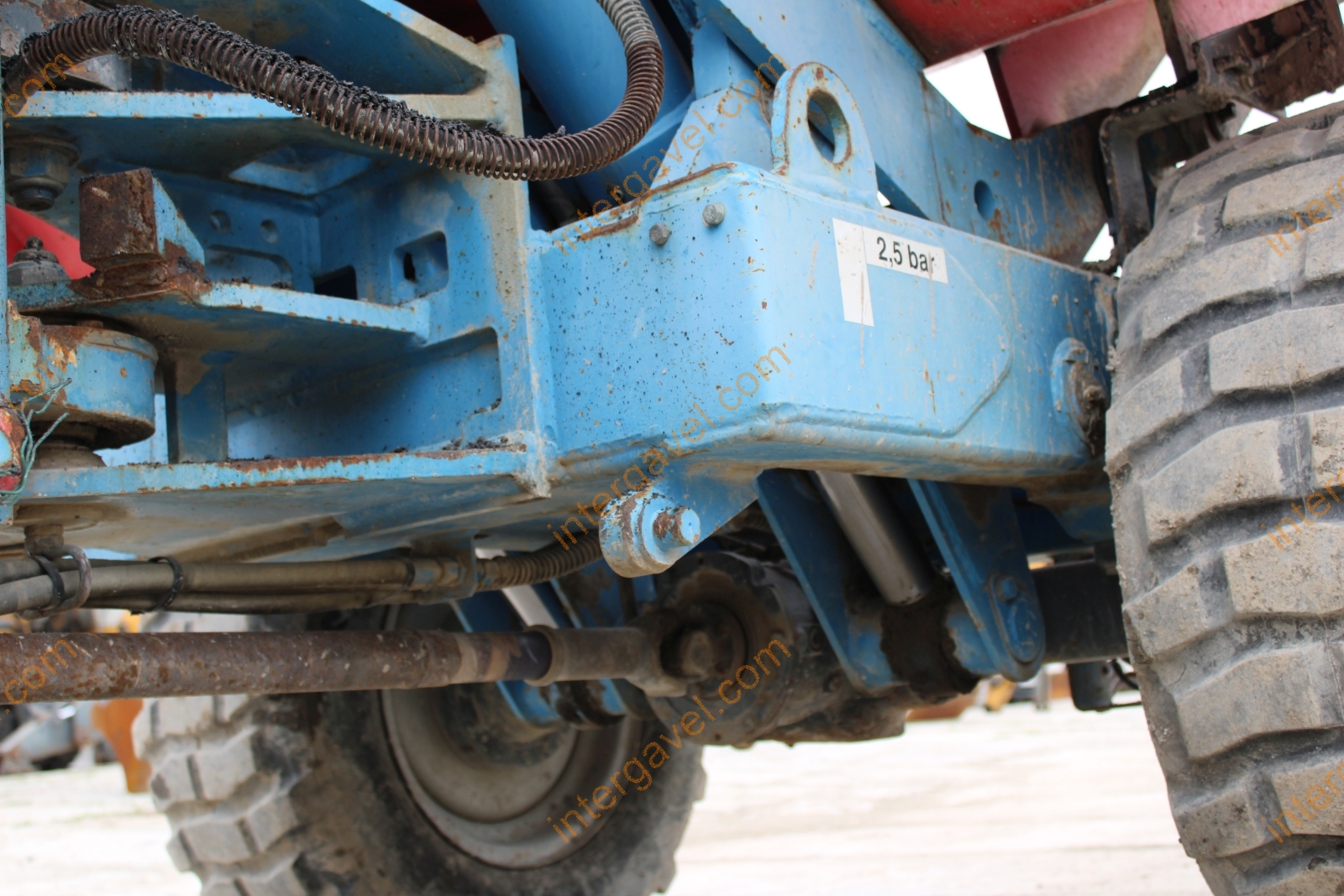 Paus dömper, évjárat: 2001 23