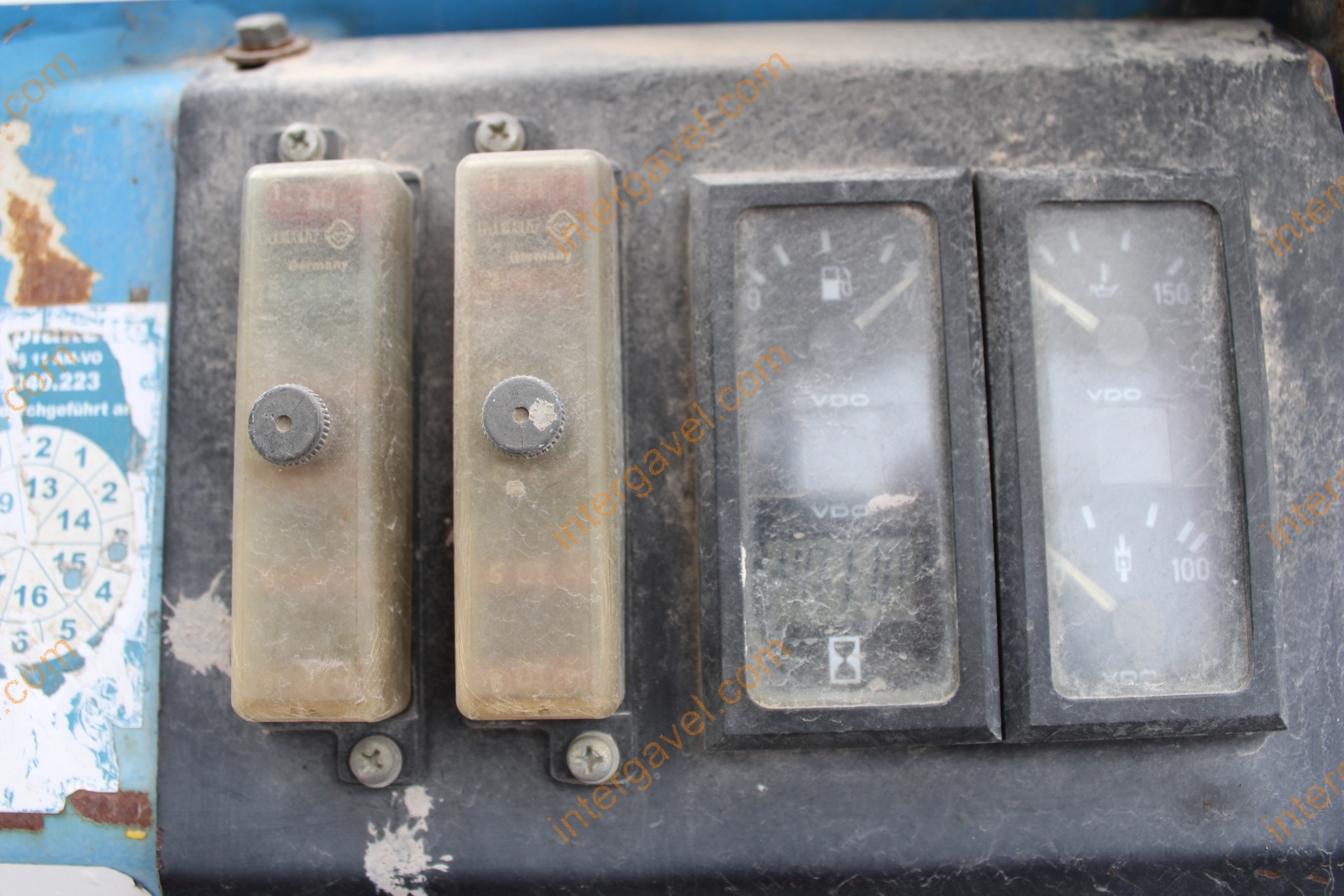 Paus dömper, évjárat: 2001 27