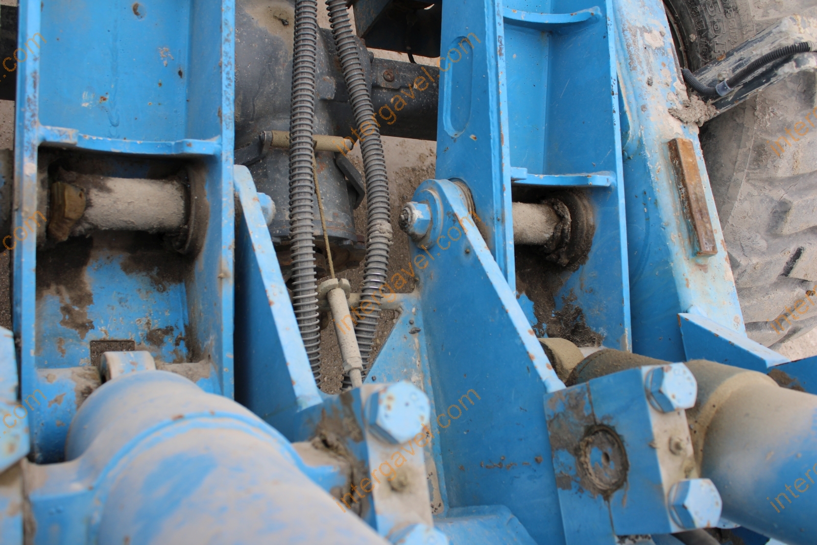 Paus dömper, évjárat: 2001 33