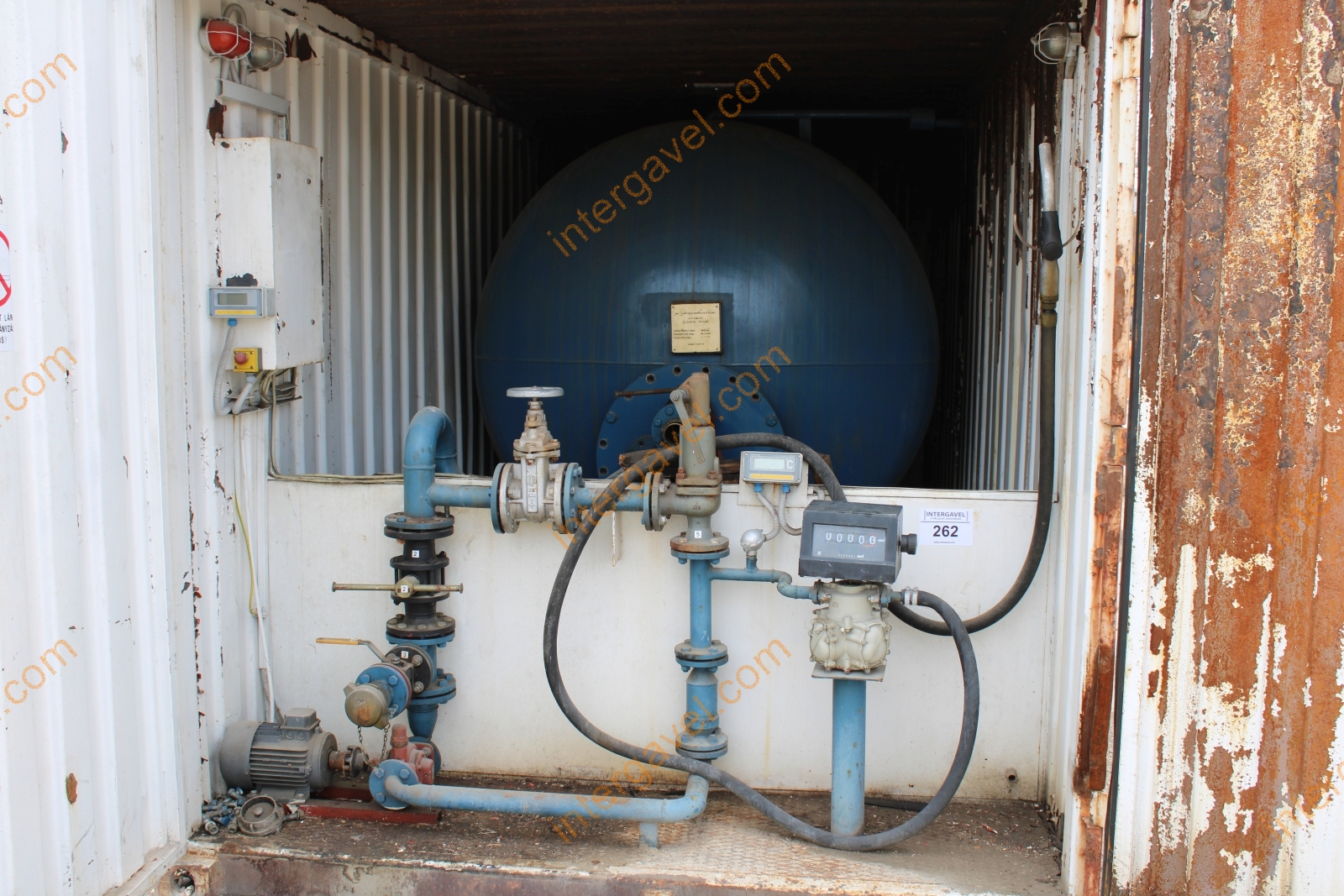 Üzemanyag konténer 2