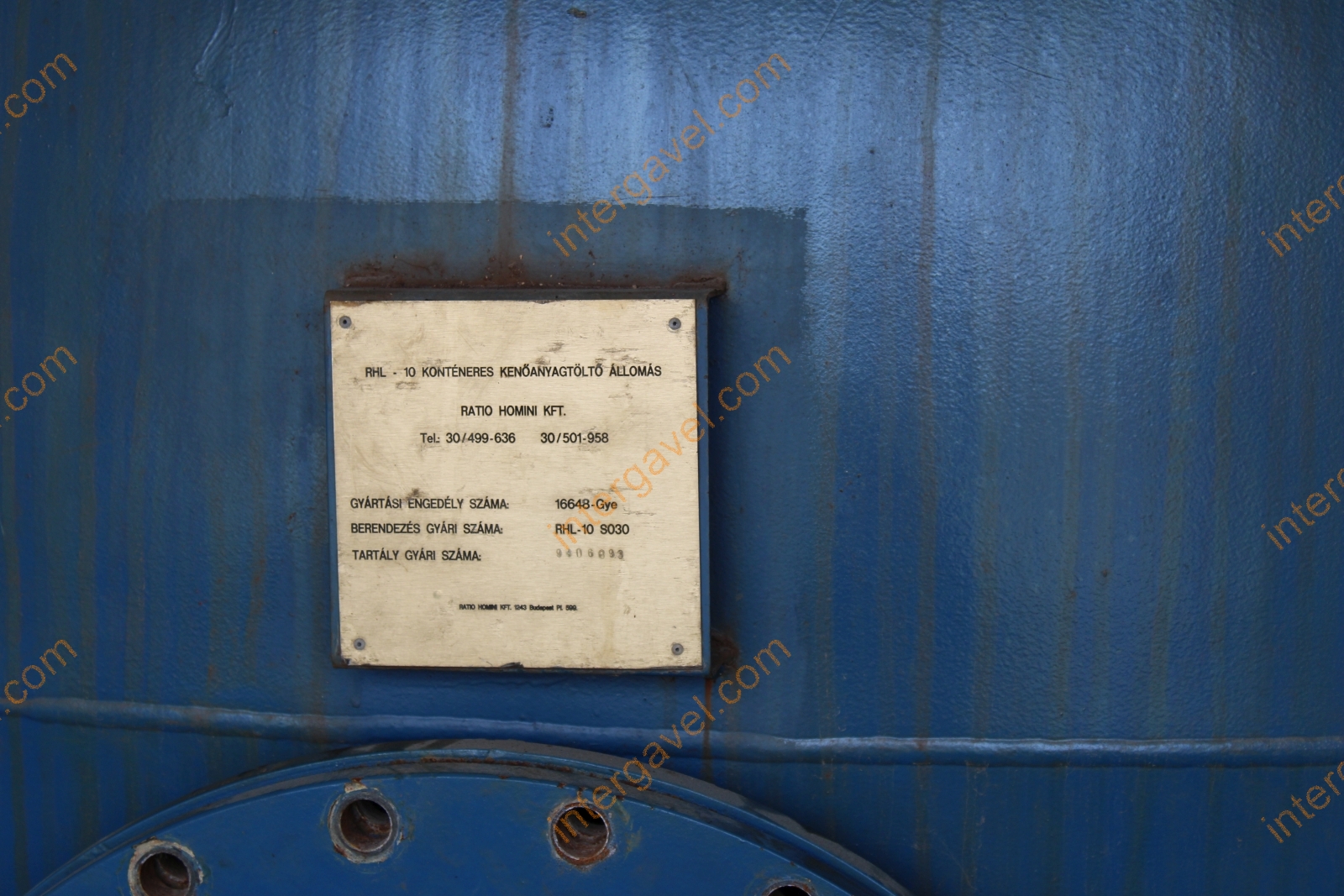 Üzemanyag konténer 3