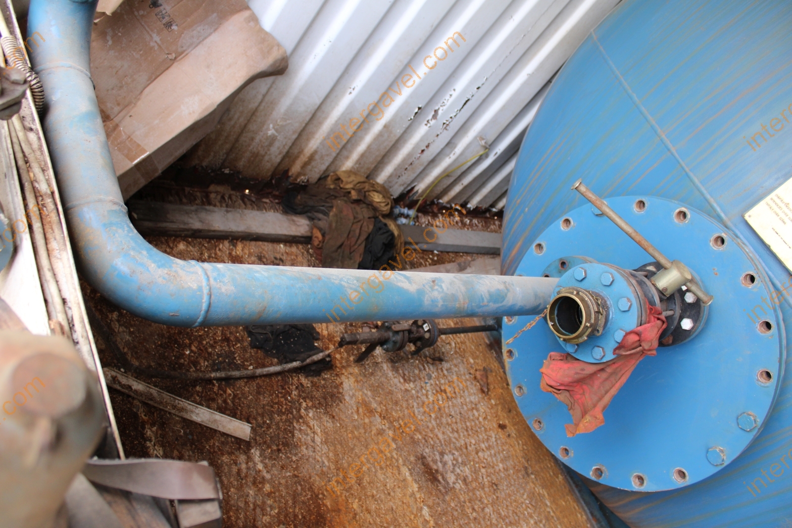 Üzemanyag konténer 4