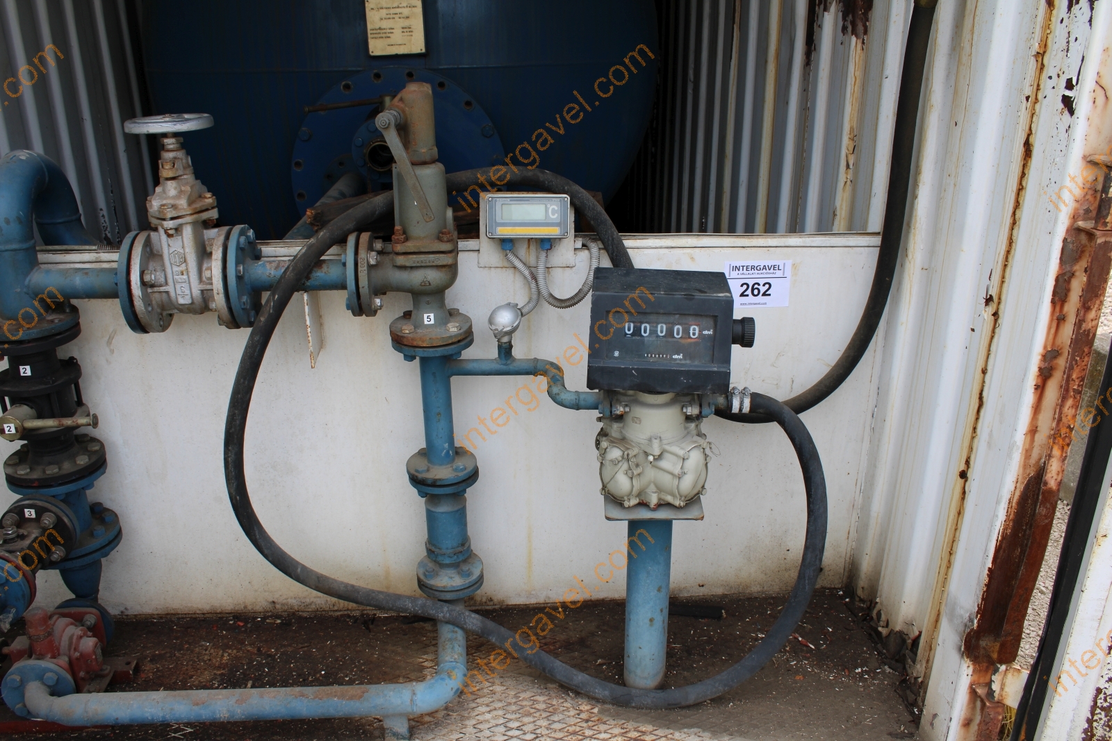 Üzemanyag konténer 12