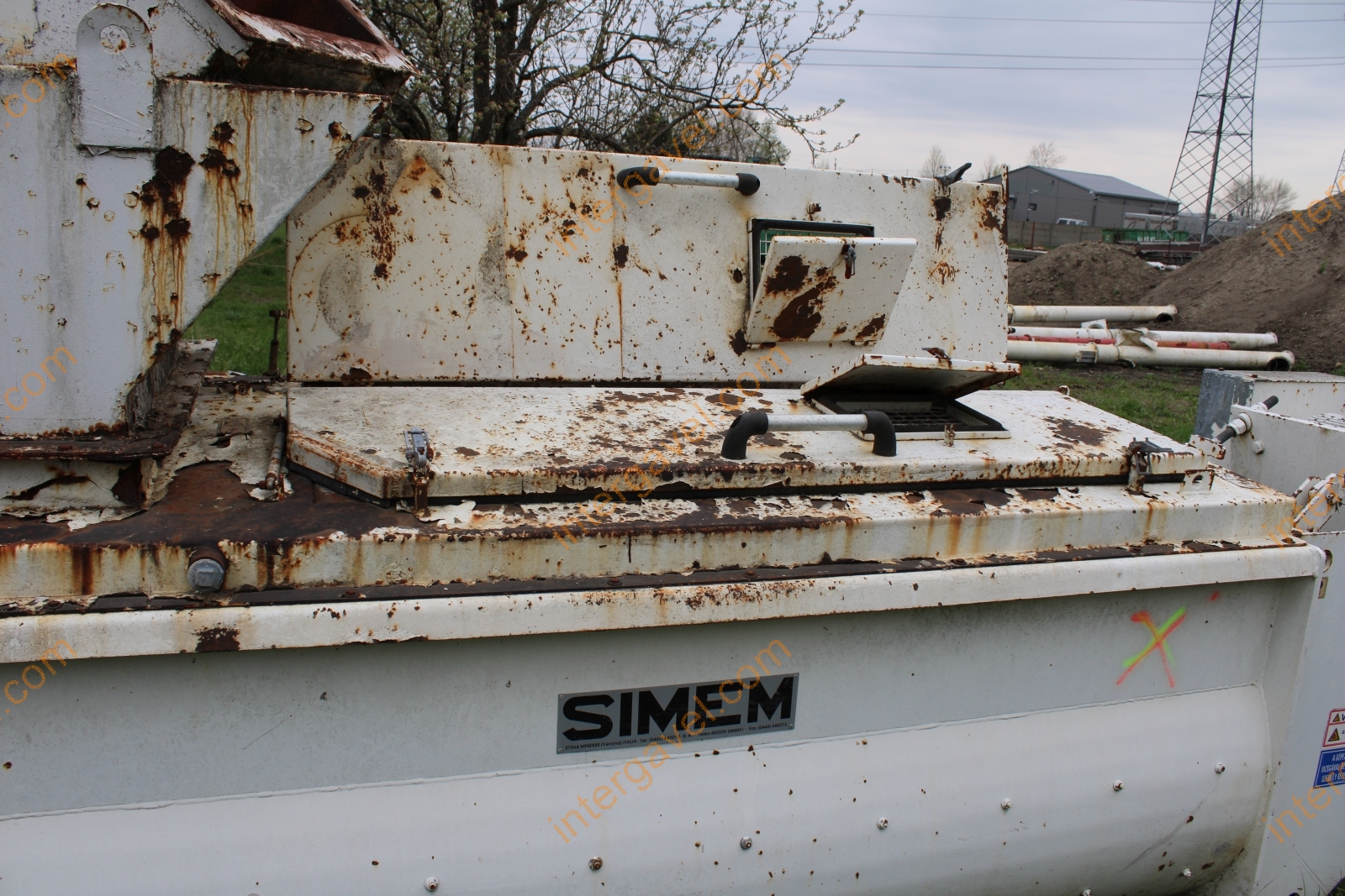 SIMEM betonkeverő 12